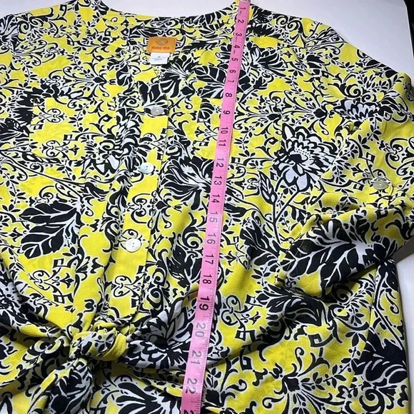 Ruby Rd. bold floral blouse size small high low front tie lightweight sheer - Picture 3 of 9